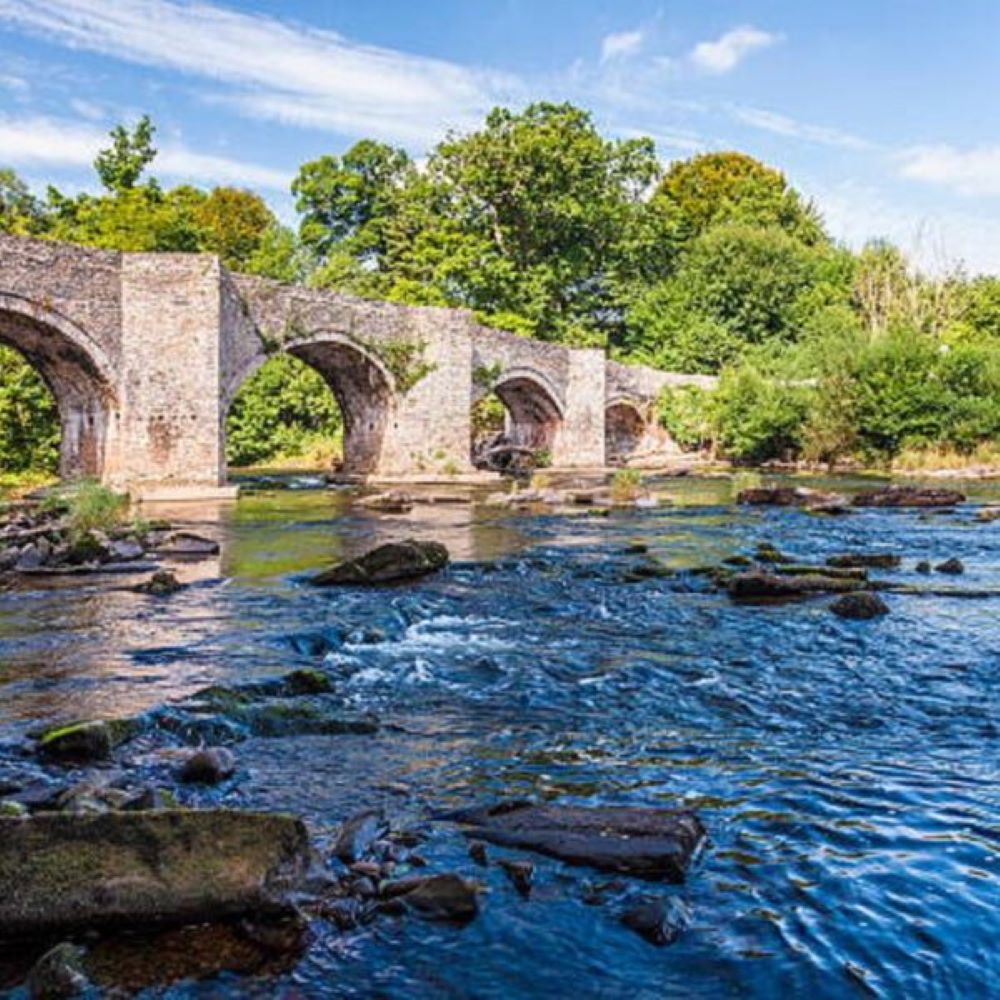 River Usk to Llanwenarth Church, Circular Walk, Abergavenny