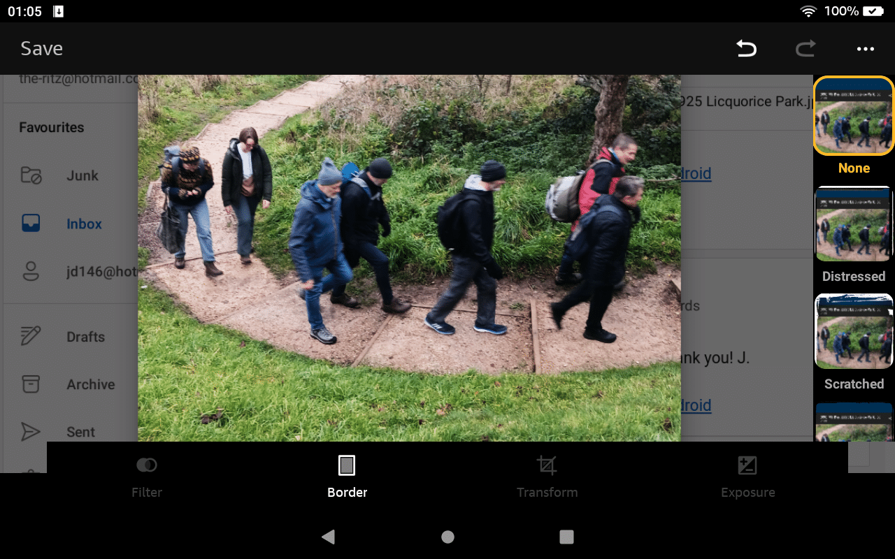 RAIN, CAMARARDERIE AND MINCE PIES